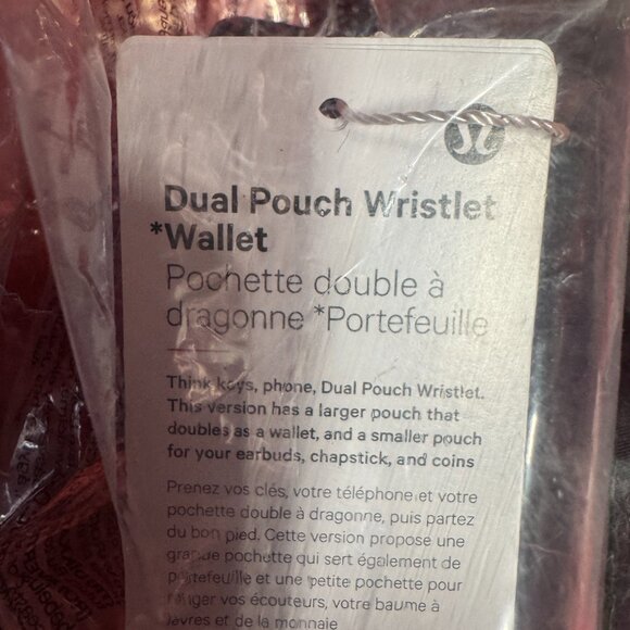 BNWT Lululemon Dual Pouch Wristlet Wallet - Picture 8 of 8